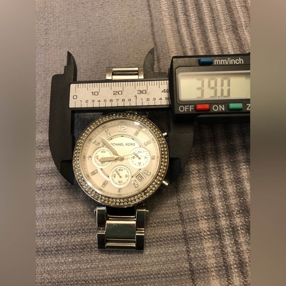 (181)Michael Kors Parker Chronograph Silver-Tone Stainless Steel Watch Women's - Picture 6 of 8